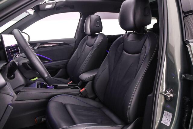 Volkswagen Tayron 1.5 eHybrid R-Line Edition 272pk DSG Automaat, Trekhaak, Panoramadak, Harman Kardon, Lederen bekleding, Stoelverwarming, Stuurverwarming, 360 camera, Head up display, Matrix LED koplampen, Navigatie, App-connect