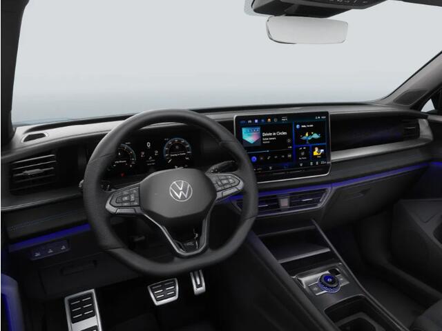 Volkswagen Tayron R-Line 1.5 eHybrid 204 PK 6 versn. DSG · Black Style Pakket · Interieur Style Pakket · Trekhaak inklapbaar, met elektrische ontgrendeling, incl. aanhangermanoeuvreerhulp Trailer Assist · Prijs is inclusief inruilpremie ·