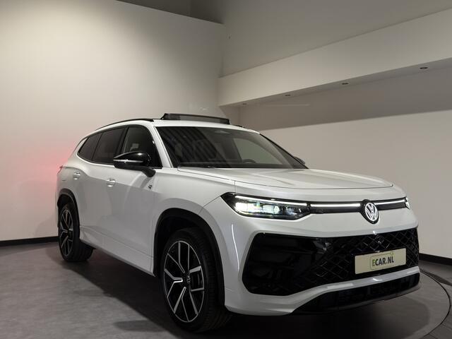Volkswagen Tayron 1.5 eHybrid R-Line Edition | Trekhaak | H&K Audio | Luxe Leder | Panoramadak | Stoel ventilatie