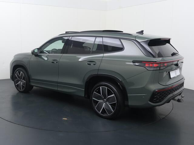Volkswagen Tayron 1.5 eHybrid R-Line Edition | SoH 98% | 204 PK | Panoramadak | Zwenkbare Trekhaak | Head-up Display | – foto 4