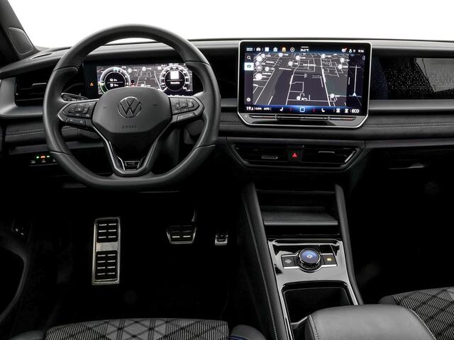 Volkswagen Tayron 1.5 272pk DSG eHybrid R-Line Edition · Panoramadak · 360 Camera · Wegklapbare Trekhaak · Black Style · 20'' Inch · Garantie t/m 17-11-2029 of 100.000km – foto 3