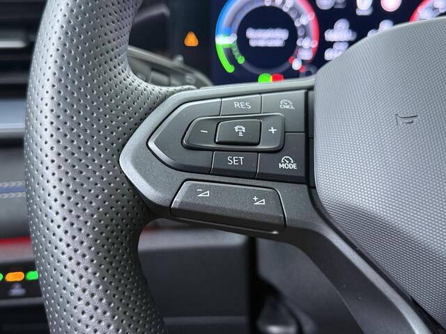 Volkswagen Tayron 1.5 eHybrid R-Line Edition | SoH 99% | 204 PK | Panoramadak | Zwenkbare Trekhaak | Head-up Display | – foto 7
