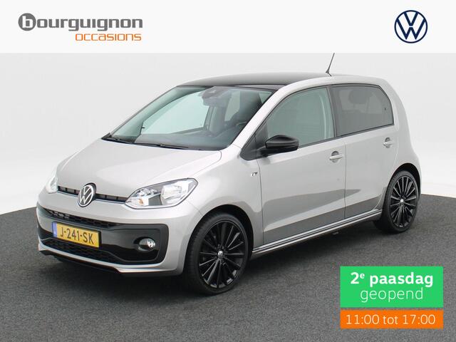 Volkswagen UP! 1.0 R-Line | Cruise Control | Climate Control | Bluetooth | Lane Assist | Privacy Glass | 17 Inch | 99.812 Km!!