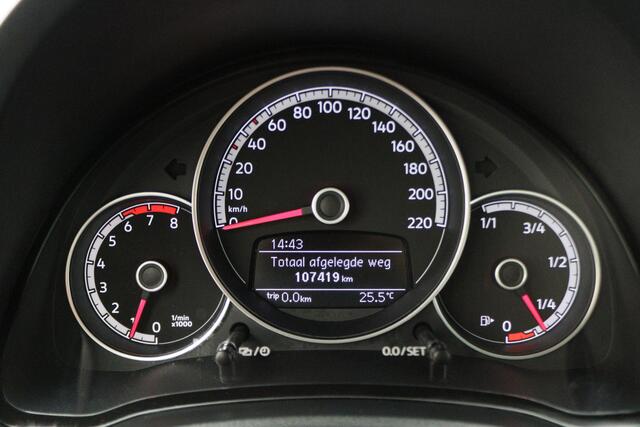 Volkswagen UP! 1.0 BMT move up!