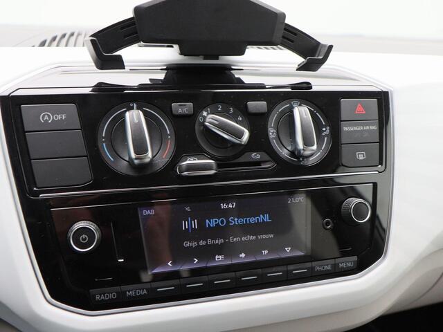 Volkswagen UP! 1.0 BMT up! beats | Airco | Cruise Control | Bluetooth | Parkeersensoren Achter | Beats Audio | 15 Inch | 59.733 Km!!