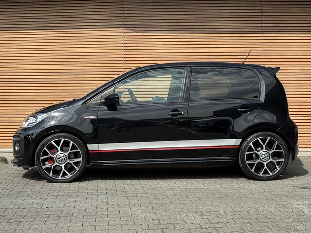 Volkswagen UP! 1.0 TSI GTI 17Inch / All season banden / PDC / Clima / Spoiler