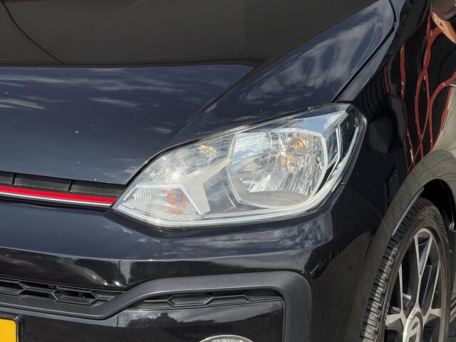Volkswagen UP! 1.0 TSI GTI 17Inch / All season banden / PDC / Clima / Spoiler