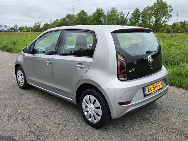Volkswagen UP! 1.0 BMT move up!