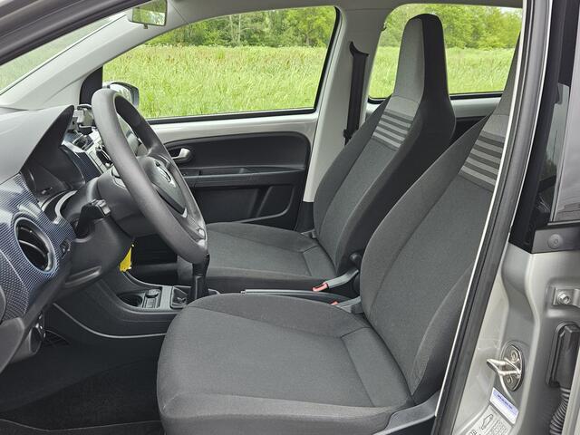 Volkswagen UP! 1.0 BMT move up!