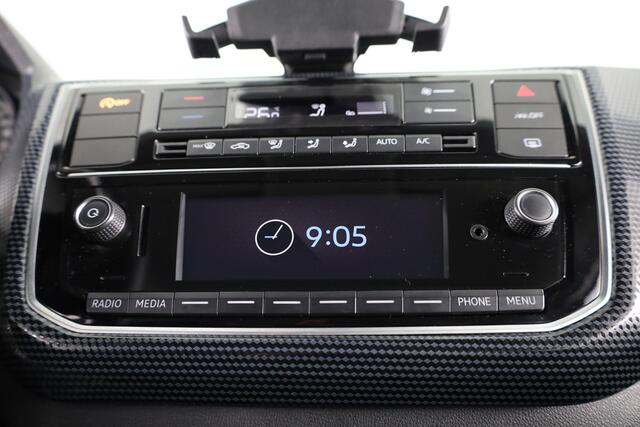 Volkswagen UP! 1.0 65 pk | Verlengde garantie | Navigatie via App | Autom. airco | Cruise control | Parkeersensoren achter | Achteruitrijcamera |