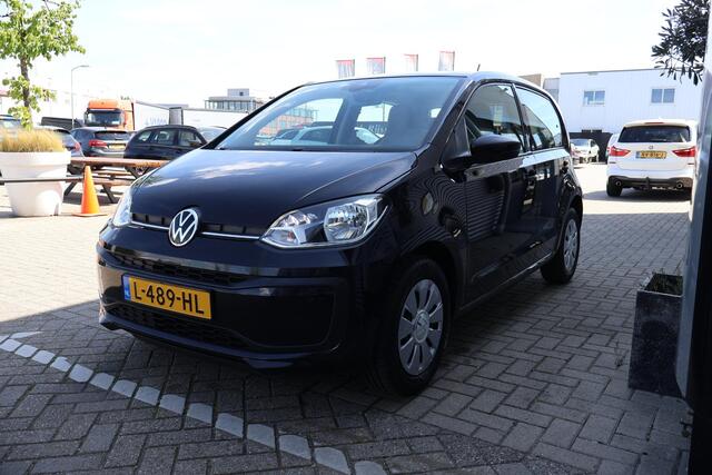 Volkswagen UP! 1.0 Airco | Carplay | DAB Radio | Start/Stop | NAP | Volledig Onderh. | Nette Auto