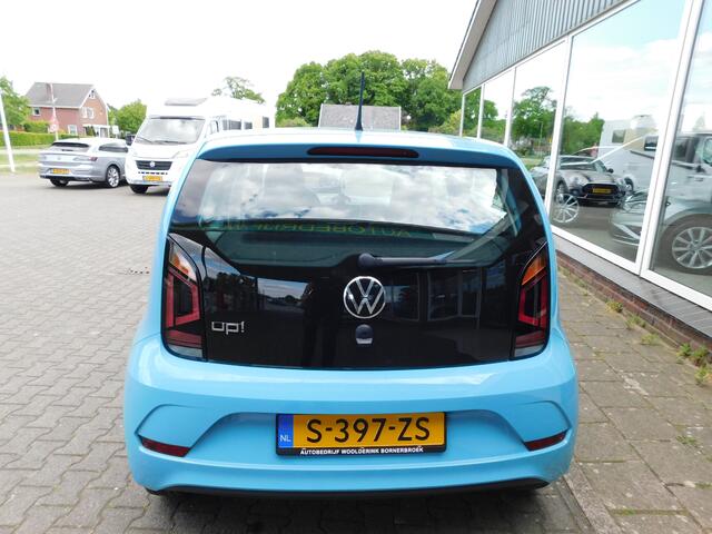 Volkswagen UP! 1.0MPI 65PK MOVE UP!! All-in Prijs! 1 jaar garanti