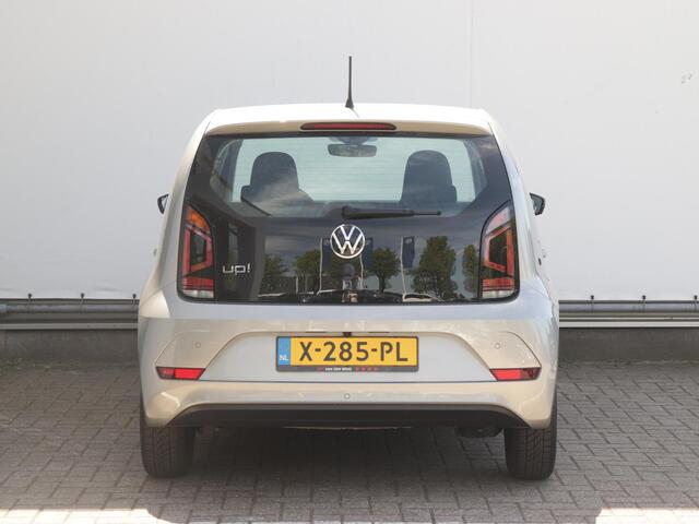 Volkswagen UP! 1.0 | Airco | Cruise Control | Camera | Parkeersensoren | Bluetooth |