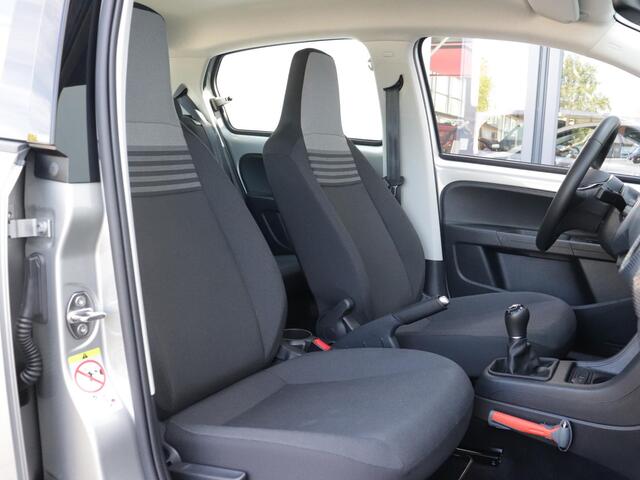 Volkswagen UP! 1.0 | Airco | Cruise Control | Camera | Parkeersensoren | Bluetooth |