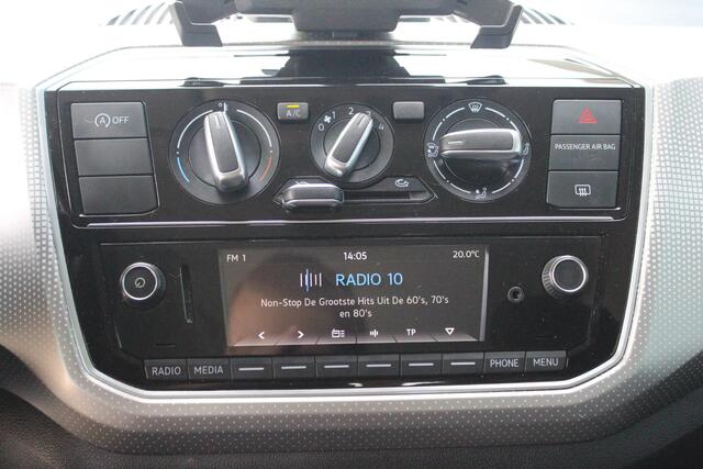 Volkswagen UP! 1.0 BMT high up!