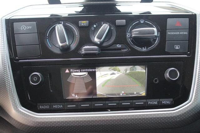 Volkswagen UP! 1.0 BMT high up!