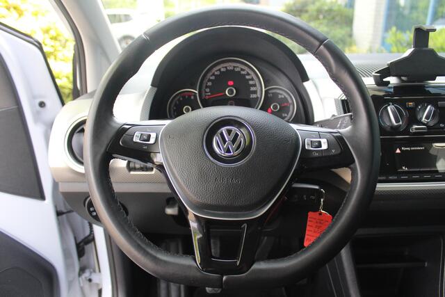 Volkswagen UP! 1.0 BMT high up!