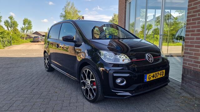 Volkswagen UP! 1.0 TSI GTI, Stoelverwarming, Camera, NL Auto!