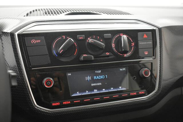 Volkswagen UP! 1.0 BMT move up!