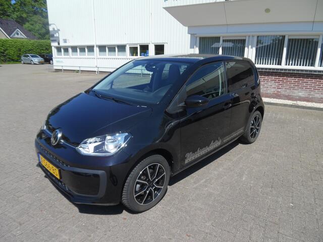 Volkswagen UP! 1.0 move up auto word nog wel mee gereden