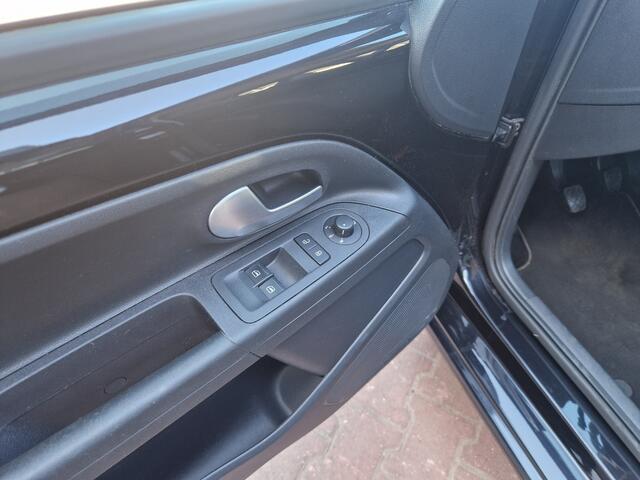 Volkswagen UP! 1.0 BMT move up! | AIRCO | CDV | ELEKTR. RAMEN | SMARTPH. KOPP |