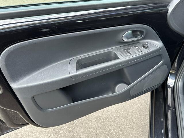 Volkswagen UP! 1.0 BMT move up! 5-deurs | Airco | Bluetooth | 1 jaar Bovag garantie
