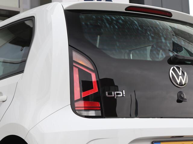 Volkswagen UP! 1.0 65 pk | Airco | Bluetooth | DAB | Elektrische Ramen | 1ST Eigenaar | Fabrieksgarantie tot 30-08-2025 of 100.000km |