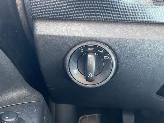 Volkswagen UP! 1.0 BMT move up! / Elek. Spiegels / Airco / DAB / Centr. Deurvergrendeling / NAP /