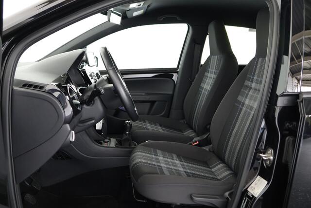 Volkswagen UP! 1.0 high up! BlueMotion / Navi / Airco / Cruisecontrol / LMV / PDC