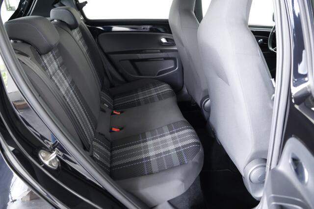 Volkswagen UP! 1.0 high up! BlueMotion / Navi / Airco / Cruisecontrol / LMV / PDC