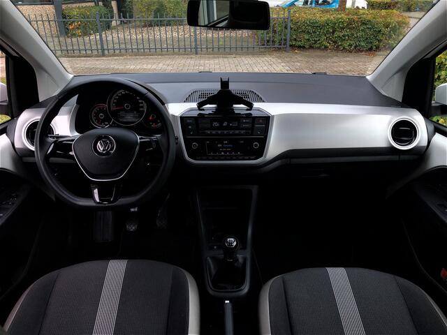 Volkswagen UP! 1.0 BMT high up! | Climate Contol | Stoelverwarming | Cruise Controle