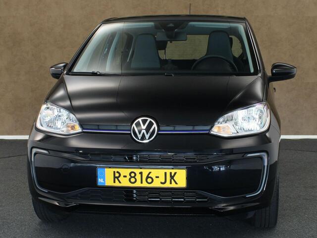 Volkswagen UP! e-Up! e-up! - STOELVERWARMING - ACHTERRUITRIJCAMERA - PARKEERSENSOREN ACHTER - AUTOMATISCHE AIRCO - VOORRUITVERWARMING - BLUETOOTH