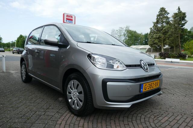 Volkswagen UP! 1.0 BMT MOVE UP! , AC, Bluetooth, NAP
