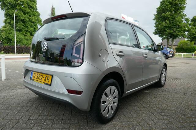 Volkswagen UP! 1.0 BMT MOVE UP! , AC, Bluetooth, NAP