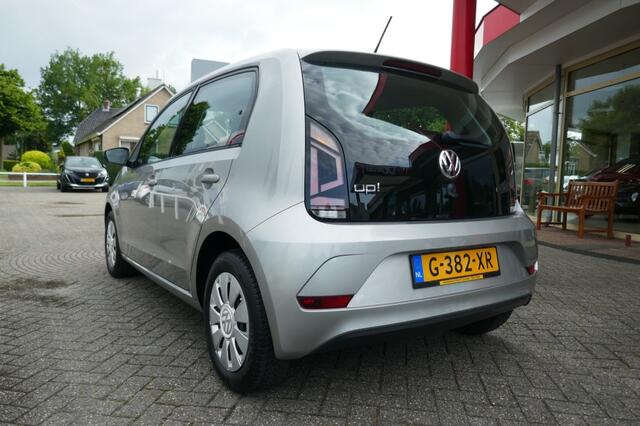 Volkswagen UP! 1.0 BMT MOVE UP! , AC, Bluetooth, NAP