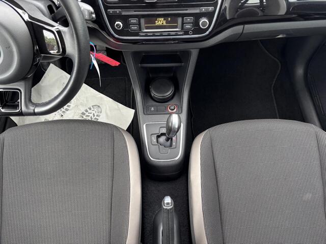 Volkswagen UP! 1.0 BMT move up!