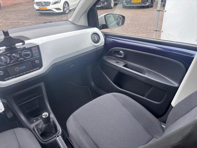 Volkswagen UP! 1.0 BMT move up!