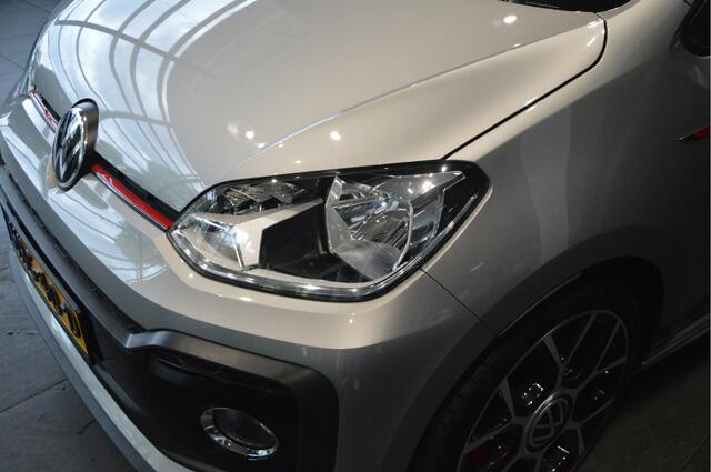 Volkswagen UP! 1.0 TSI GTI clima cruise camera pdc 17 inch 116 pk !!