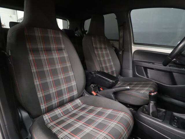 Volkswagen UP! 1.0 TSI GTI [6-BAK, CAMERA, STOELVERWARMING, PDC ACHTER, BLUETOOTH, AIRCO, CRUISE, NIEUWSTAAT]