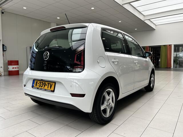Volkswagen UP! 1.0 BMT move up! [CAMERA I AIRCO I PARKEERSENSOR]