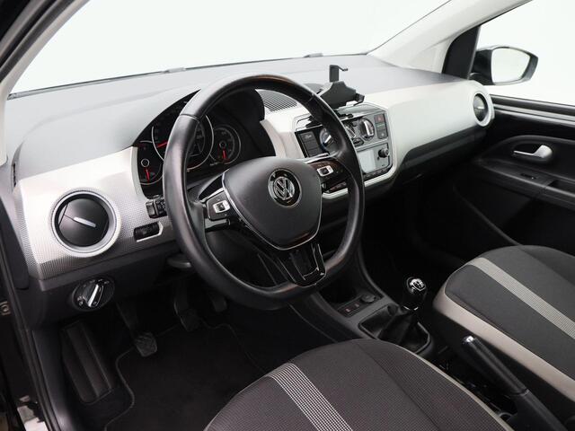Volkswagen UP! 1.0 BMT high up! | Airco | Cruise Control | Bluetooth | Camera | 115.750 Km!!