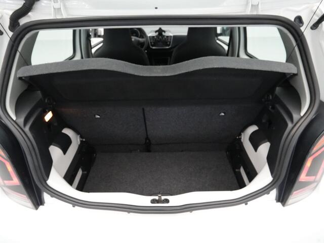 Volkswagen UP! 1.0 BMT move up! Airco Bluetooth Elek. Ramen NL Auto Rondom restyle