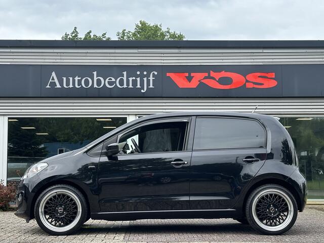 Volkswagen UP! 1.0 high up! | Automaat | Invalide aangepast | 1e eigenaar | Fender