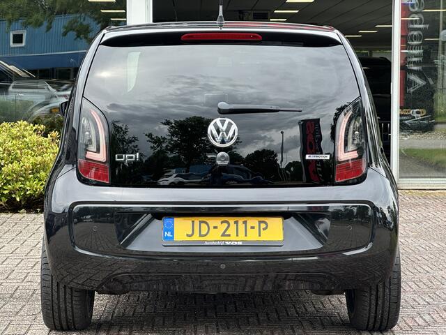 Volkswagen UP! 1.0 high up! | Automaat | Invalide aangepast | 1e eigenaar | Fender