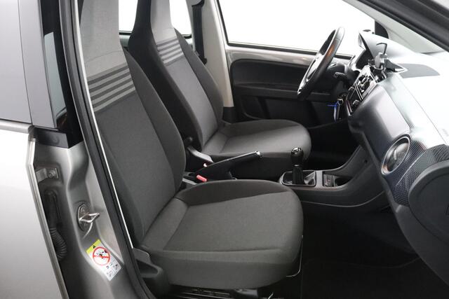 Volkswagen UP! 1.0 BMT move up! | Executive Pakket | Maps + More | Airco |