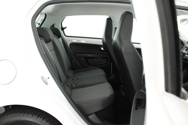 Volkswagen UP! 1.0 60pk move up! BlueMotion Navigatie Airco