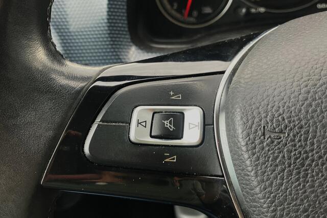 Volkswagen UP! 1.0 BMT move up! AIRCO CRUISE CAMERA 73521KM!