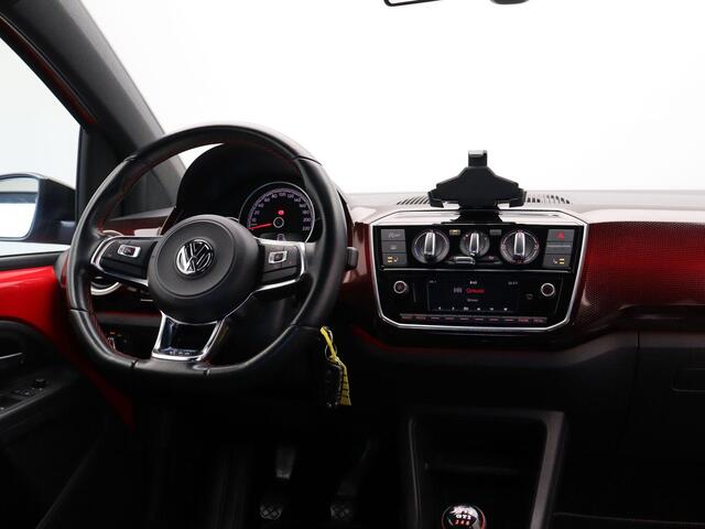 Volkswagen UP! 1.0 TSI 116pk GTI | Stoelverwarming | Cruise control | Airco | Parkeersensoren |