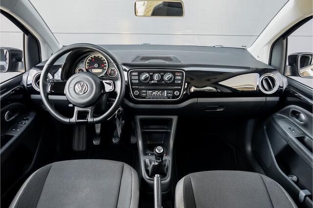 Volkswagen UP! 1.0 High Up Cruise Airco 5-DRS Fender Sound