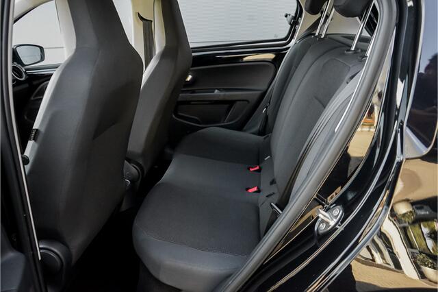 Volkswagen UP! 1.0 High Up Cruise Airco 5-DRS Fender Sound